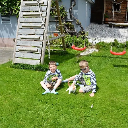 Gasthof Badhaus Πανσιόν *