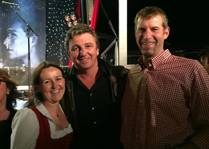 招待所 Gasthof Badhaus *