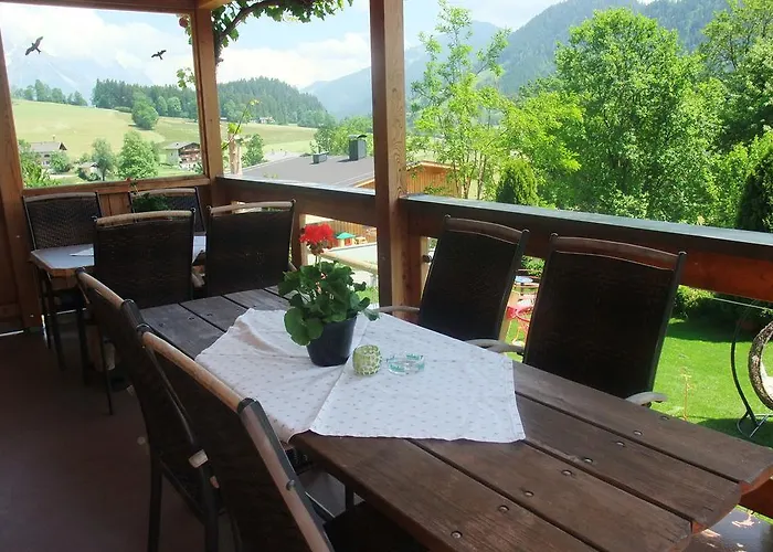 Gasthof Badhaus 招待所 瑟尔